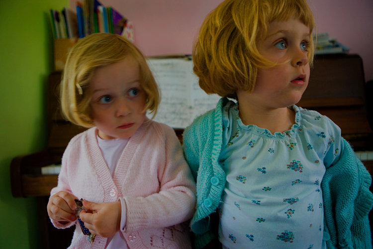 Beautiful Girls on the Piano Stool : Wiltshire : England UK