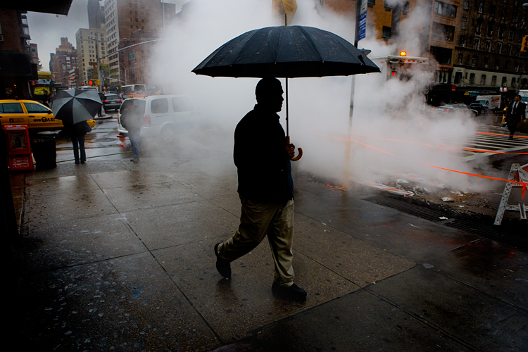 Anonymous Man with Umbrella : 23rd & 7th : NYC