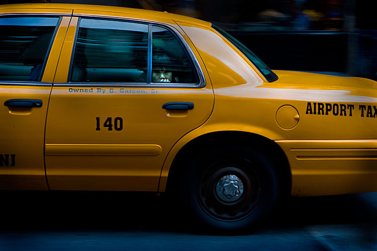 Freaked out girl in NYC cab : Spring and Broadway : NYC