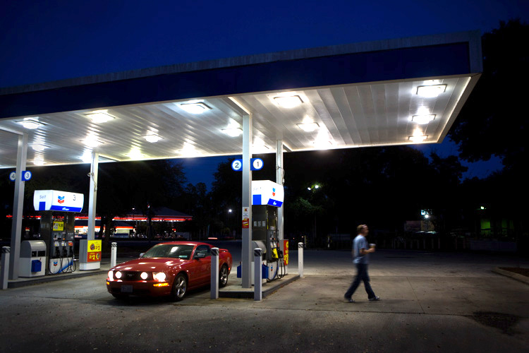 Refueling Matt and the Beast :  Gas Station U.S. 1 Ormond Beach : Florida USA