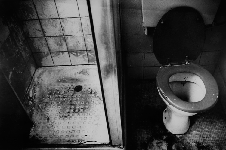 Bathroom from Hell : London : UK