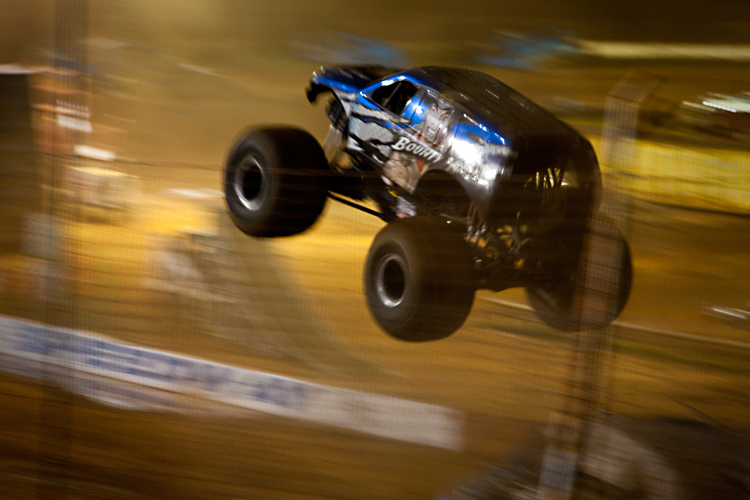 Bounty Hunter Monster Truck Flying : Dixie Speedway Track : Georgia