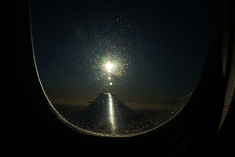 Delta Flight 148 Coming in to Land at Heathrow : London : UK