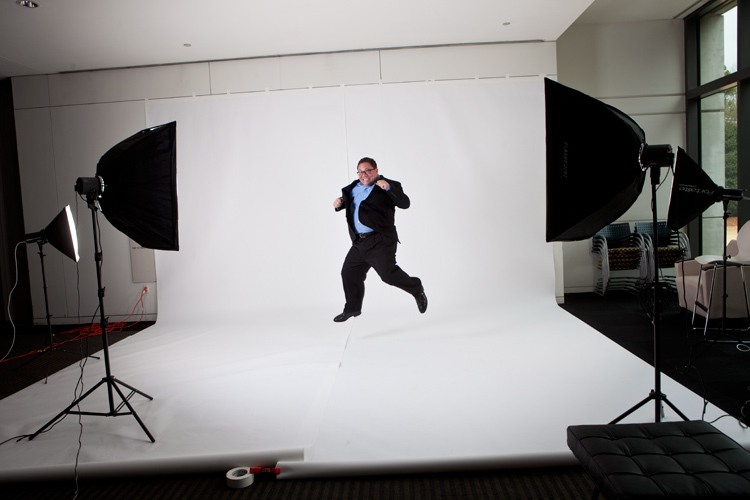 Roy in Flight on White : Atlanta : USA