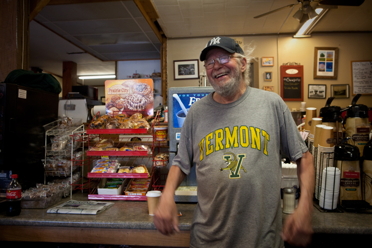 Ray at Mountain Pauls General Store : Putney : Vermont