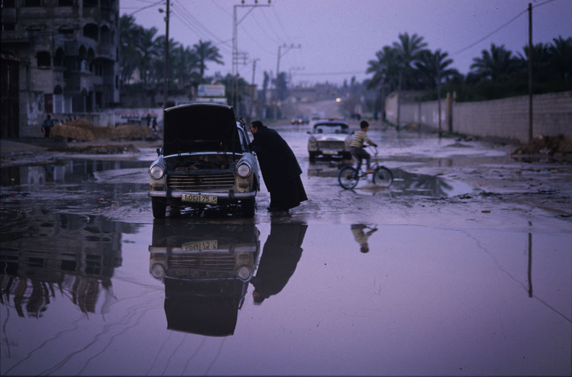 In the Presence of Dreams and Distress : Gaza City
