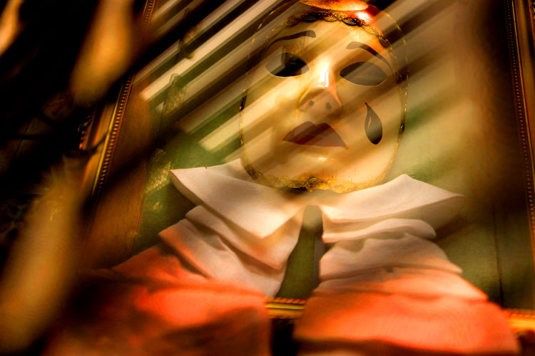 White Face Mask : China Town : NYC