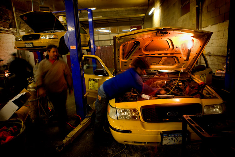 Secret Life Of Taxis #5 : 4AM off The West Side Highway : NYC